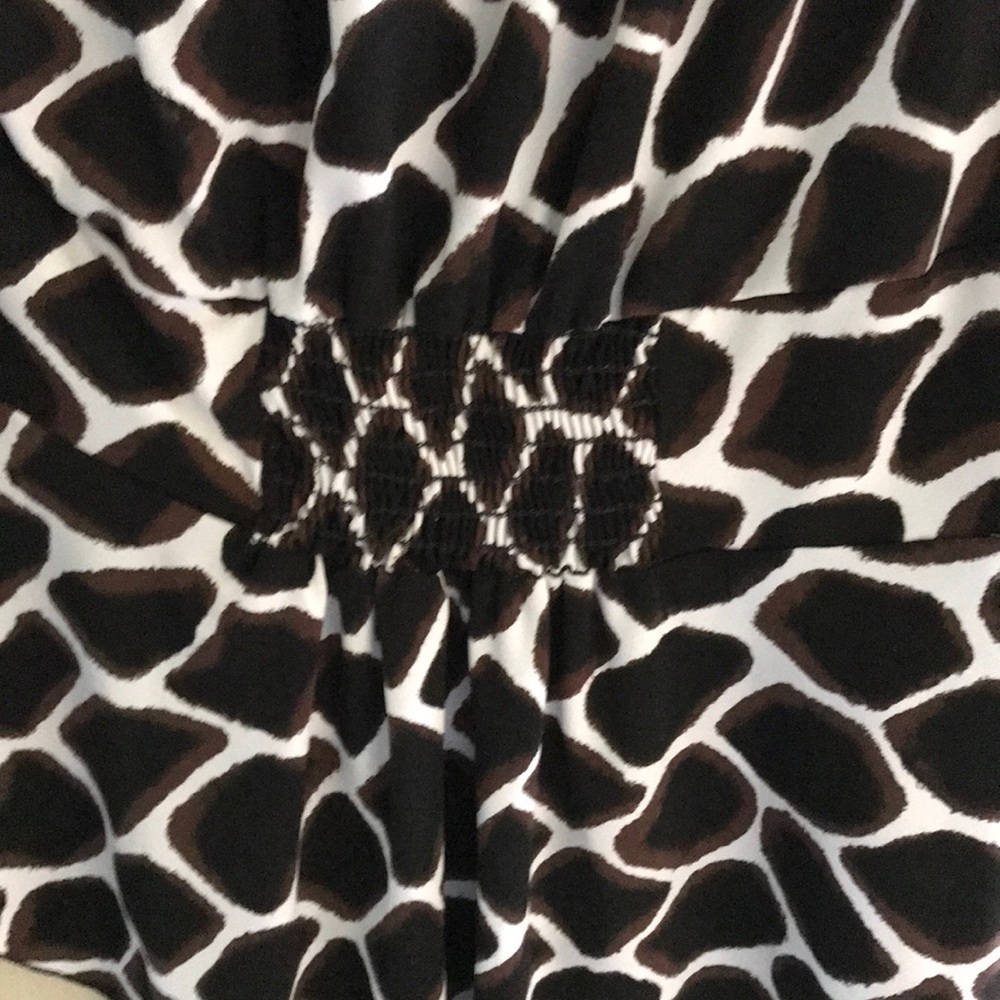 Top - Picture 3 of 4